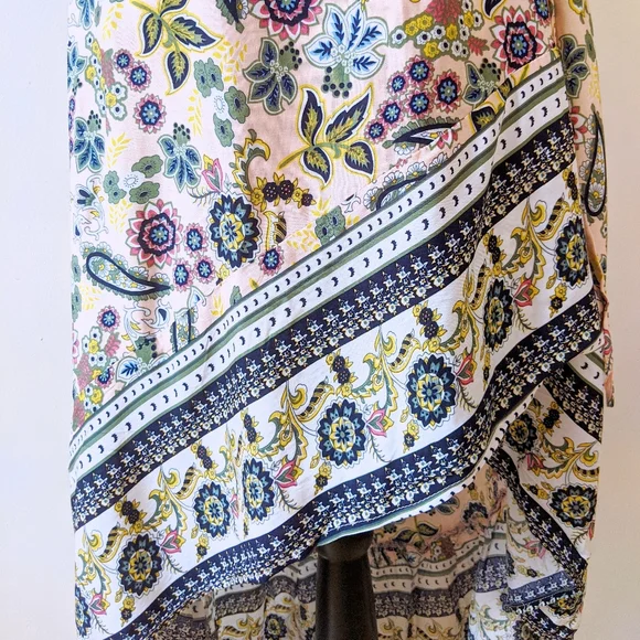 NWT Hayden LA Floral Wrap Dress - Picture 3 of 6